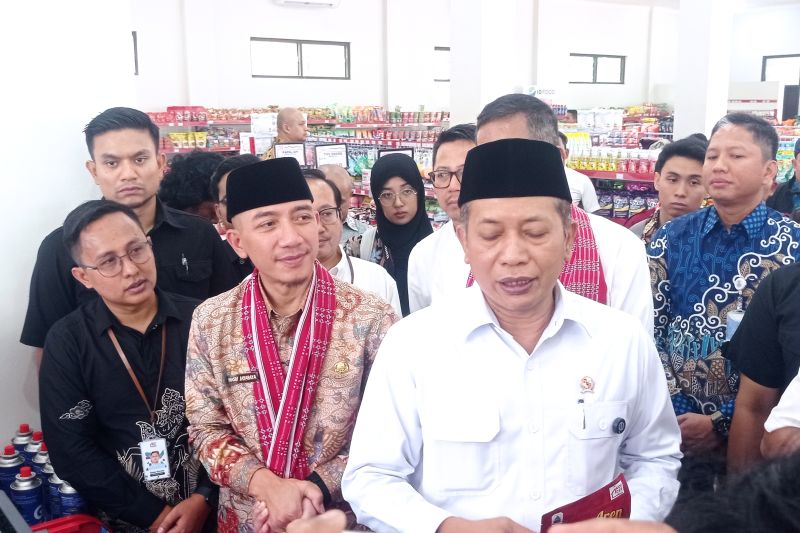 menkop-apresiasi-kdmp-giri-mukti-lebak-tumbuhkan-ekonomi-baru