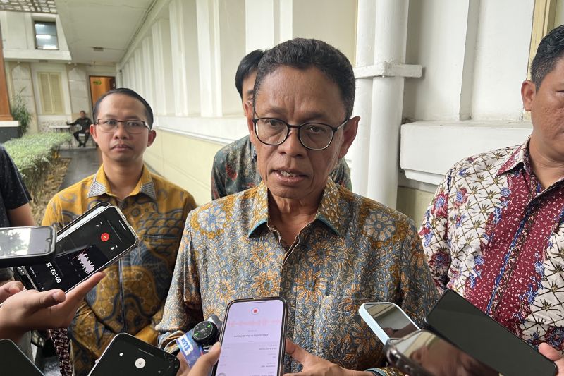 wamen-esdm-sebut-transisi-energi-jadi-penyebab-tutupnya-kilang-global