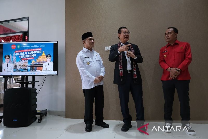 penerbangan-perdana-pontianak-kuching-resmi-dibuka