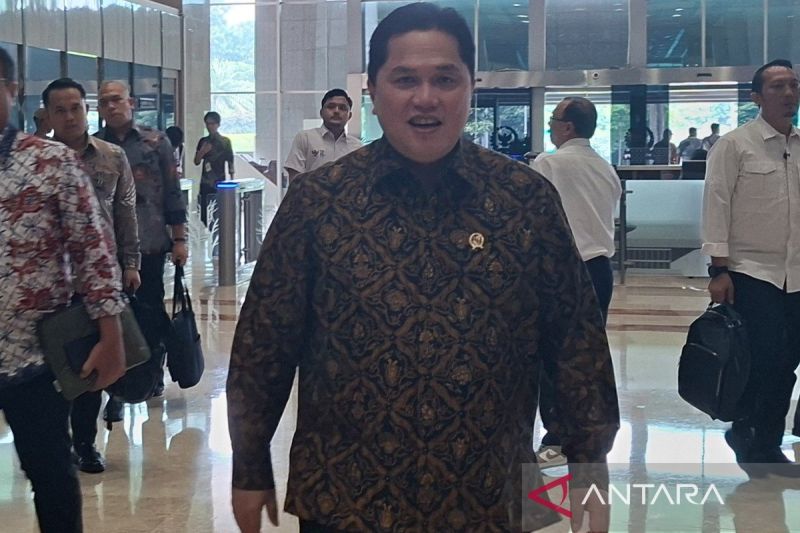 menteri-bumn-pmn-untuk-kai-inka-dan-pelni-disetujui-komisi-vi-dpr