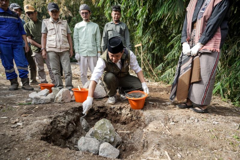 menhut-pemanfaatan-sampah-untuk-pembangunan-turut-selamatkan-hutan