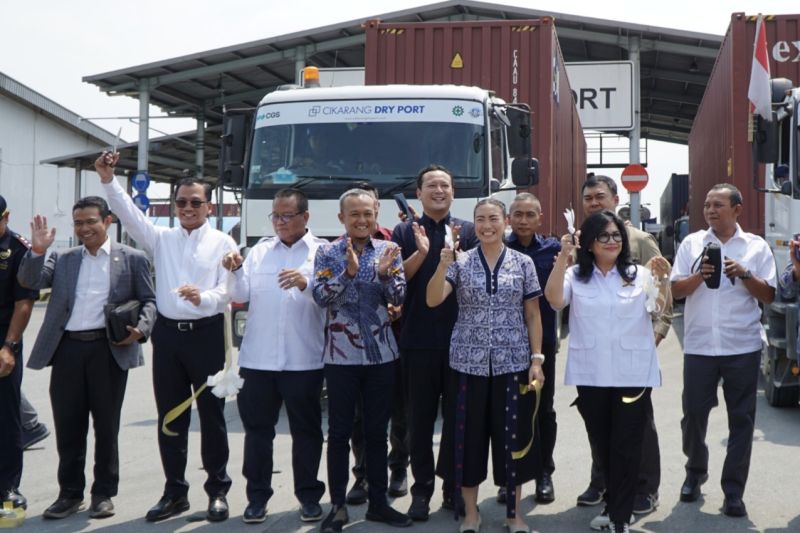 kemenperin-mendorong-pengusaha-industri-tingkatkan-aktivitas-ekspor
