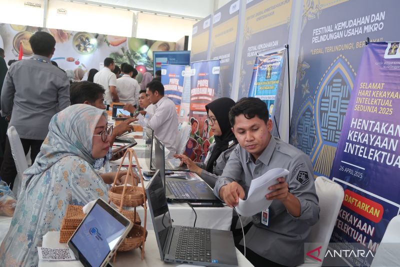 wamen-helvi-pemerintah-ikhtiar-ciptakan-lapangan-pekerjaan-lewat-umkm