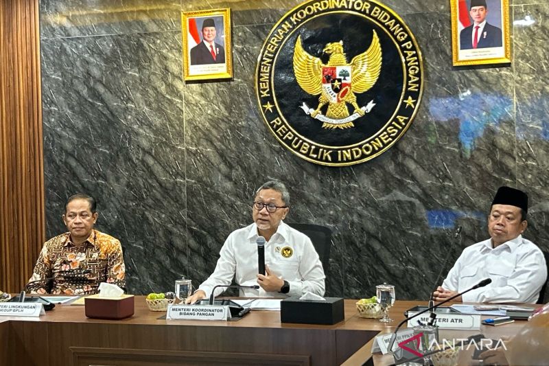 zulhas-merauke-akan-jadi-motor-kemandirian-pangan-dan-energi-nasional