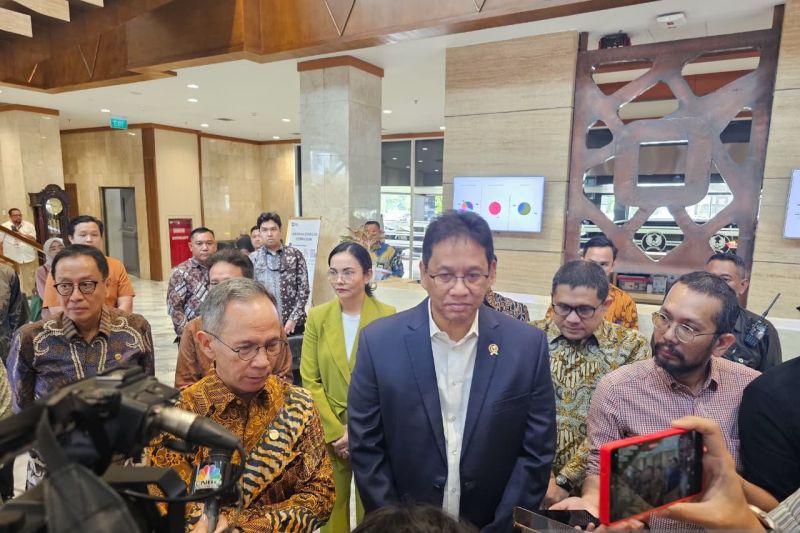 ojk-nilai-penempatan-rp200-t-di-himbara-memperluas-penyaluran-kredit