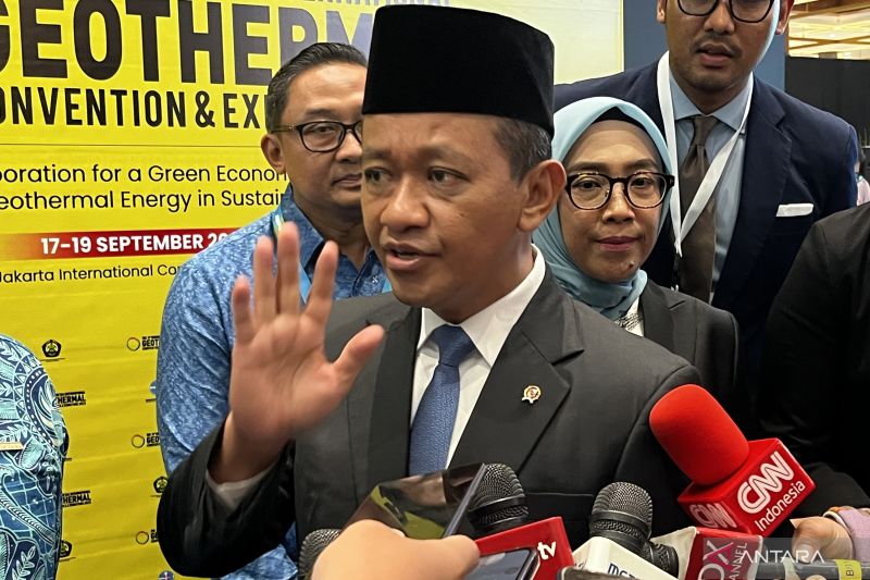 bahlil-penggalian-lumpur-jadi-tantangan-pencarian-korban-longsor-ptfi