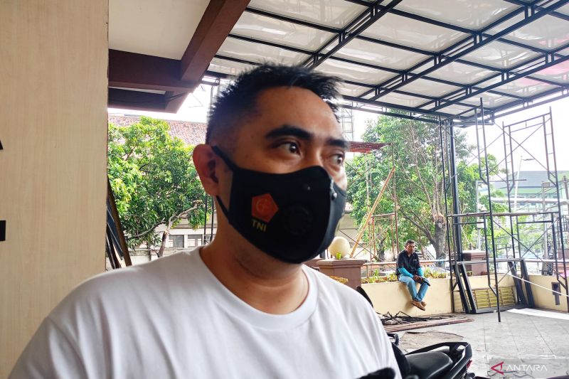 polisi-segera-kembalikan-dua-kucing-uya-kuya-yang-dijarah
