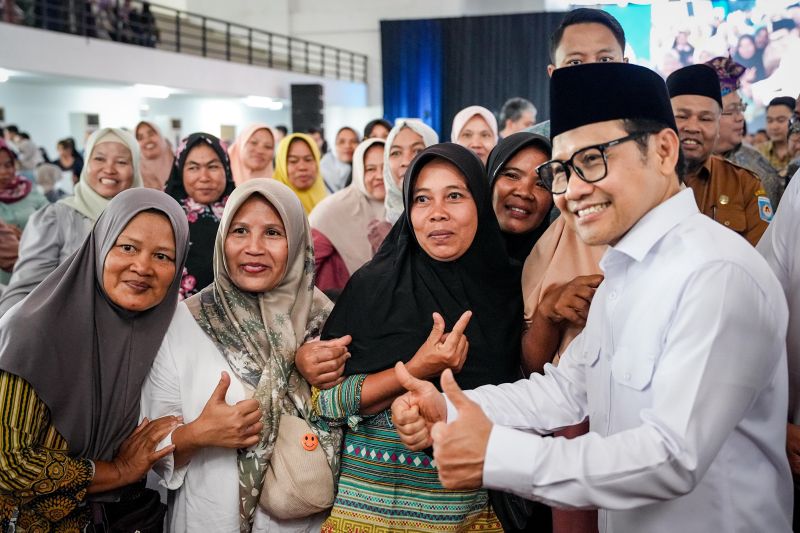 menko-pm-akselerasi-kur-bakal-dorong-penyerapan-4-juta-tenaga-kerja