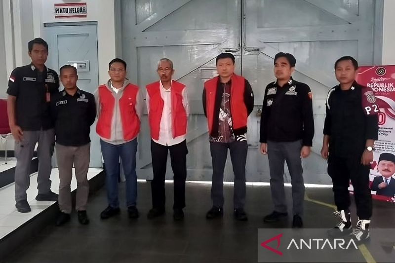 Kejagung limpahkan tiga tersangka kasus Sritex ke Kejari Surakarta