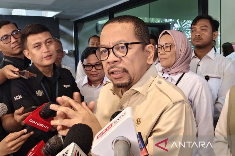 ksp-akan-kaji-skema-impor-satu-pintu-bbm-lewat-pertamina