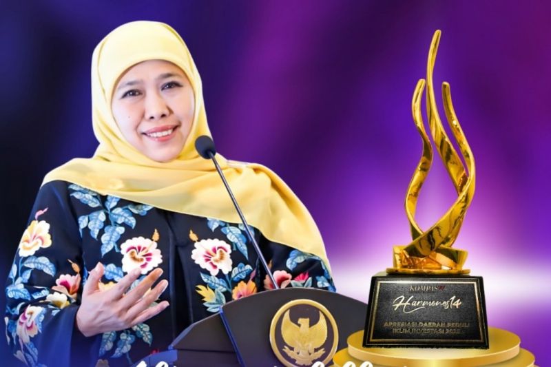 jatim-dinobatkan-sebagai-daerah-peduli-iklim-investasi