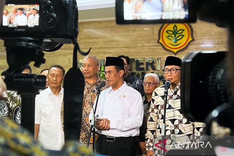 mentan-pastikan-lartas-etanol-tapioka-segera-berlaku-demi-petani-ri