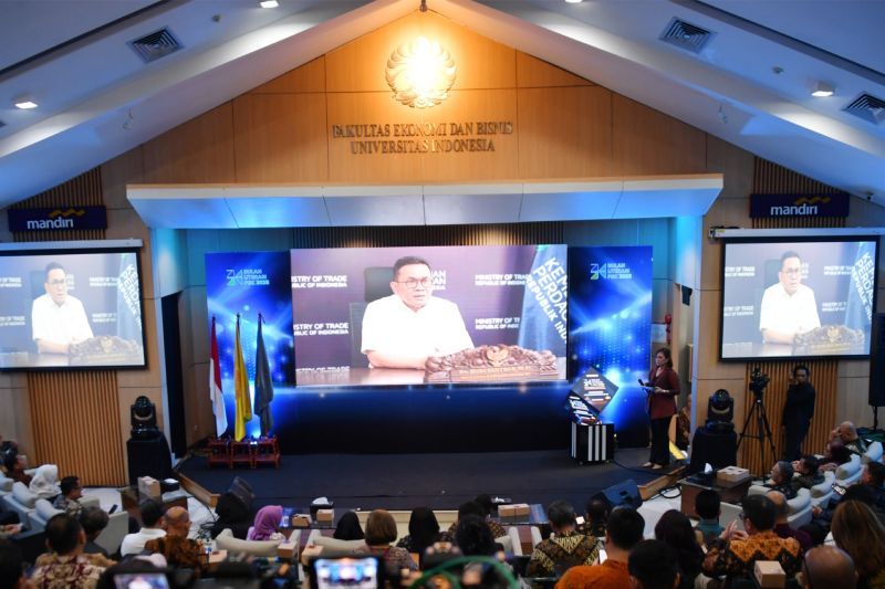 pbk-dorong-ekonomi-digital-mendag-serukan-literasi-untuk-anak-muda