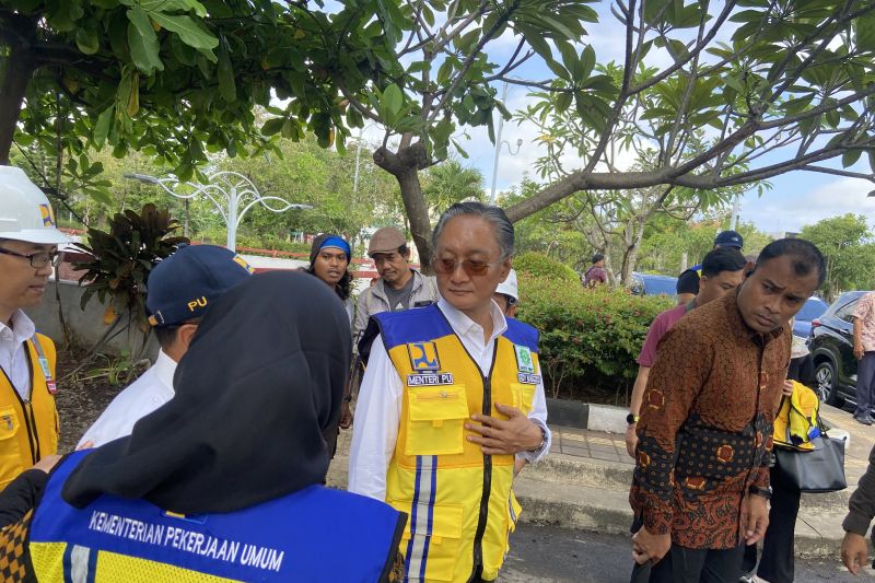 menteri-pu-siapkan-rp8-miliar-untuk-perbaikan-15-titik-banjir-bali