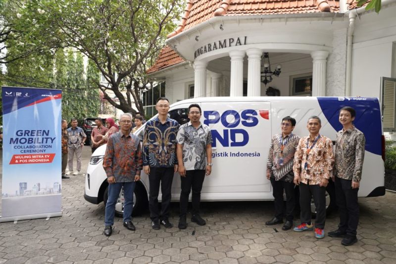 wuling-mitra-ev-jadi-armada-logistik-pt-pos-indonesia