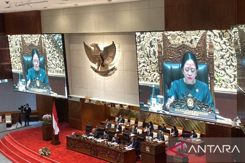 dpr-ri-sahkan-rapbn-2026-belanja-negara-ditetapkan-rp3842-triliun