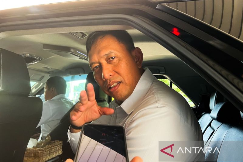 dirut-bulog-pastikan-stok-beras-39-juta-ton-aman-hingga-akhir-tahun