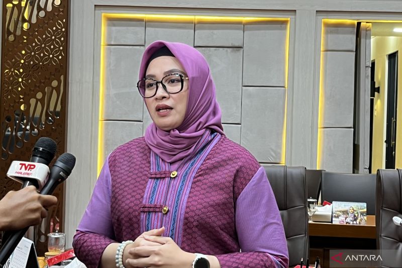 komisi-ix-dpr-pastikan-serap-aspirasi-pekerja-di-ruu-ketenagakerjaan