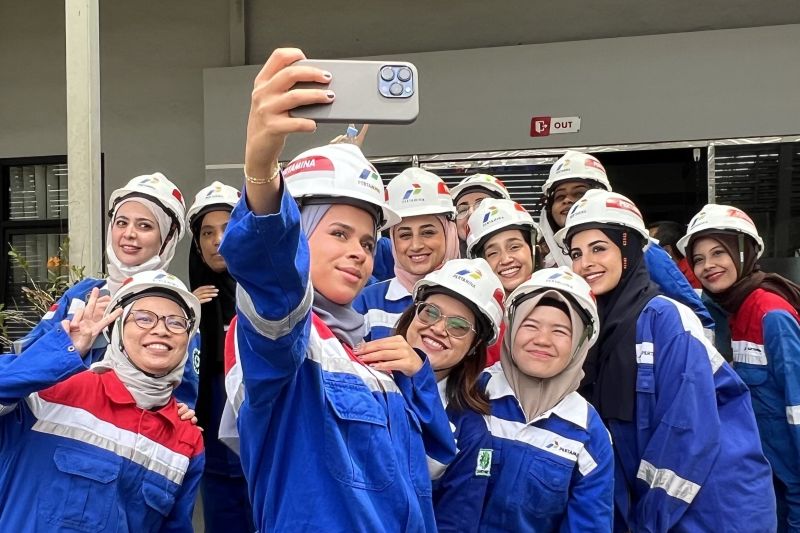 sentuhan-perempuan-untuk-sektor-energi