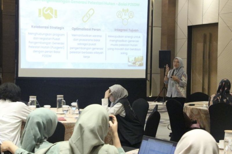 kemenhut-perkuat-komitmen-strategis-pembangunan-sdm-kehutanan