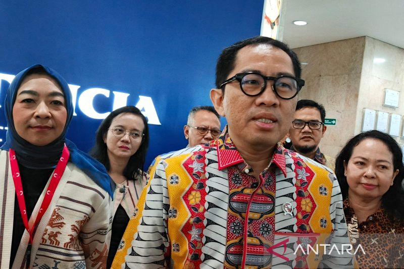 wamenperin-dorong-industri-susu-tingkatkan-serapan-dan-subtitusi-impor