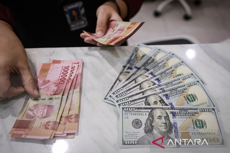 rupiah-melemah-dipengaruhi-data-ekonomi-as-lebih-kuat-dari-perkiraan