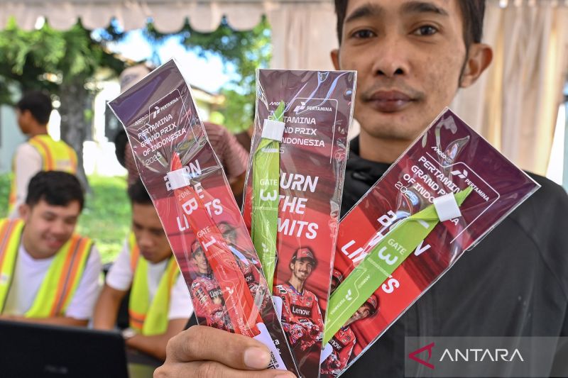 mgpa-buka-lokasi-penukaran-e-tiket-motogp-di-di-eks-bandara-selaparang-dan-bazaar-mandalika