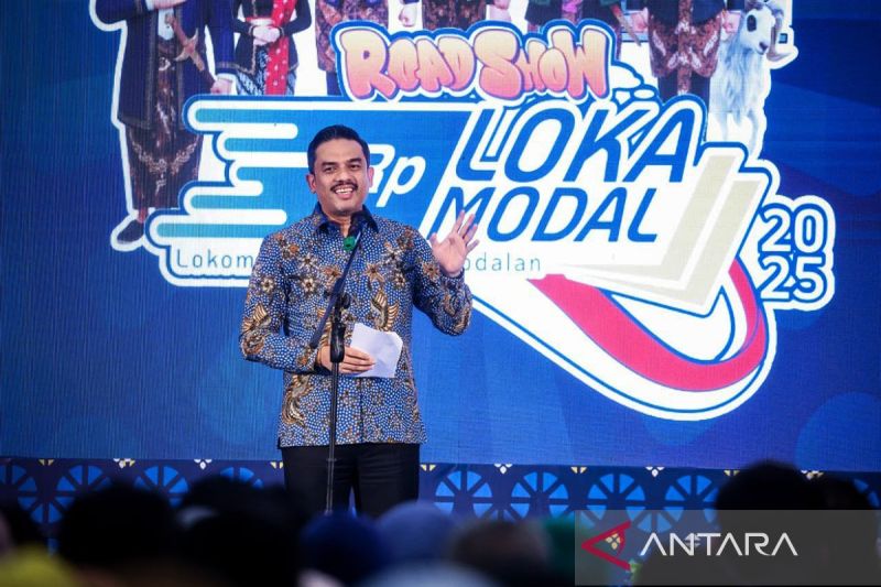 menteri-umkm-penyaluran-kur-sektor-produksi-cetak-sejarah