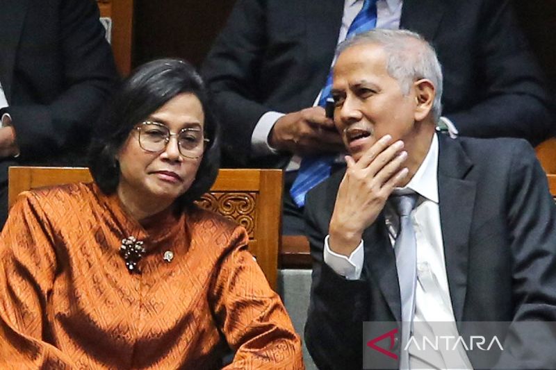 purbaya-sebut-pencalonan-anggito-jadi-ketua-lps-sesuai-uu
