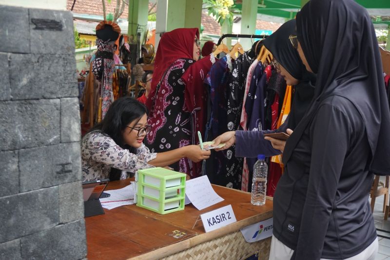 pertamina-menghidupkan-ekonomi-rakyat-lewat-ajangsmexpo-2025