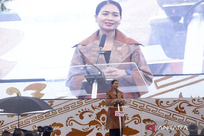 wamen-pariwisata-optimistis-gorontalo-karnaval-mendongkrak-wisata