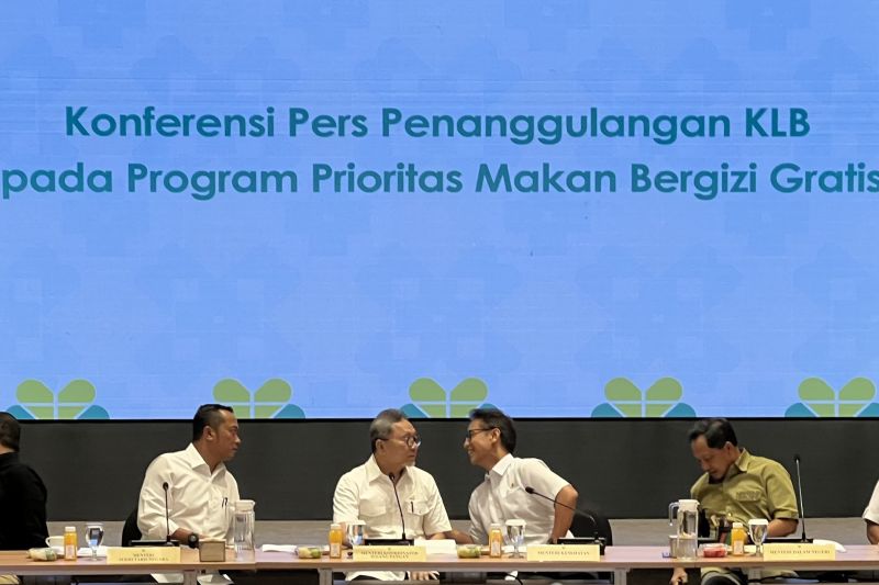 cegah-keracunan-menko-zulhas-wajibkan-dapur-mbg-miliki-slhs