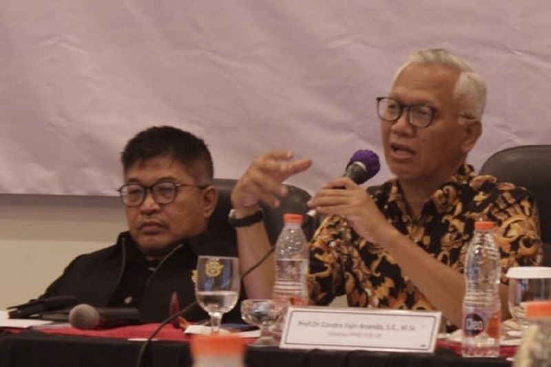 ekonom-tetapkan-regulasi-rokok-elektrik-yang-berimbang