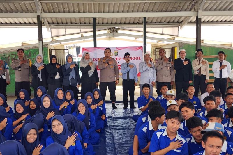 polisi-ajak-pelajar-di-jakarta-utara-jauhi-tawuran