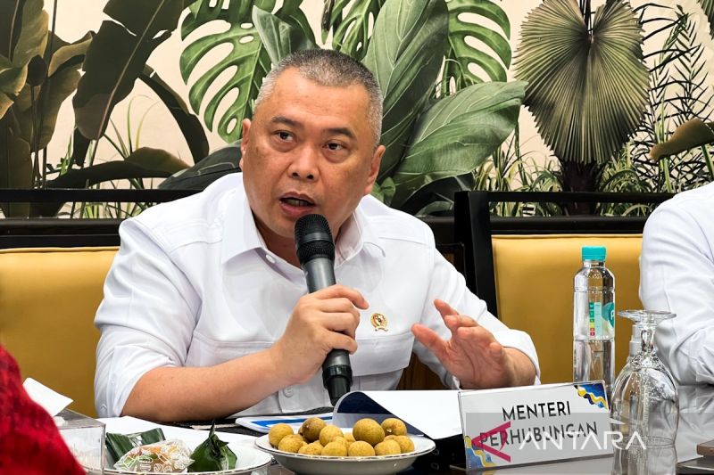 menhub-tod-dukuh-atas-integrasikan-empat-moda-transportasi-kereta