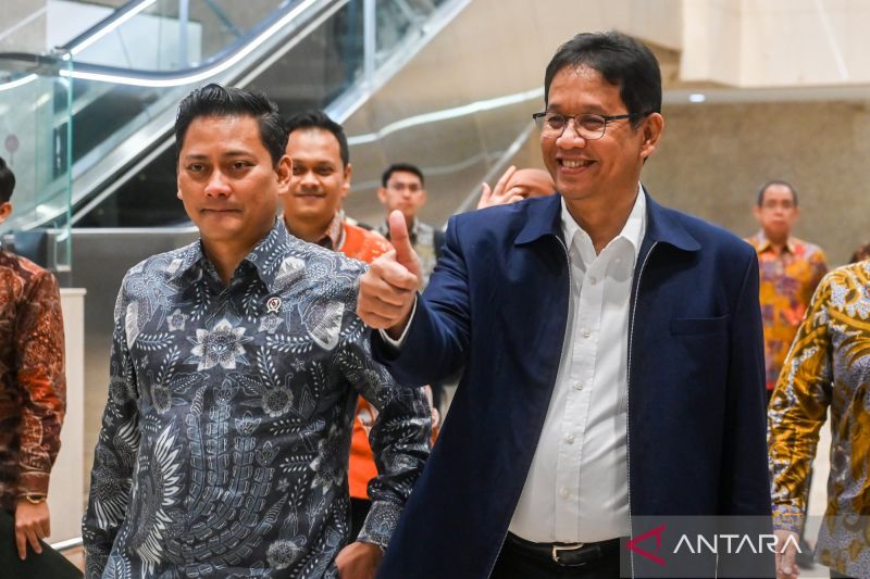 purbaya-sebut-tak-ada-silang-pendapat-soal-permintaan-bangun-kilang