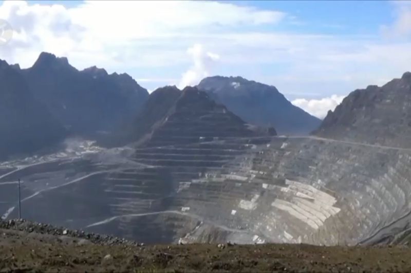 bahlil-indonesia-berpotensi-tambah-kepemilikan-saham-freeport