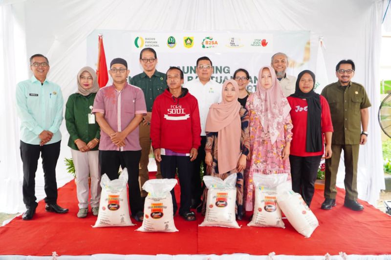 bapanas-luncurkan-bantuan-pangan-beras-fortifikasi-secara-perdana
