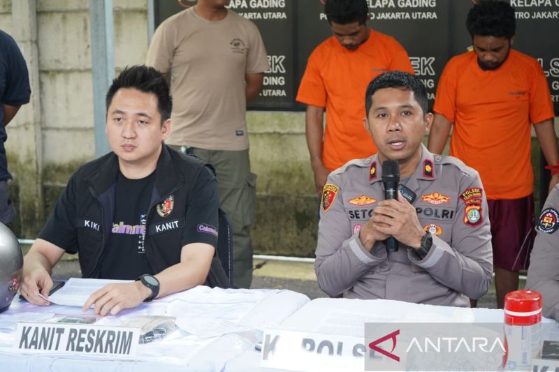 polisi-tangkap-tiga-penipu-berpura-pura-jadi-penagih-utang-di-jakut