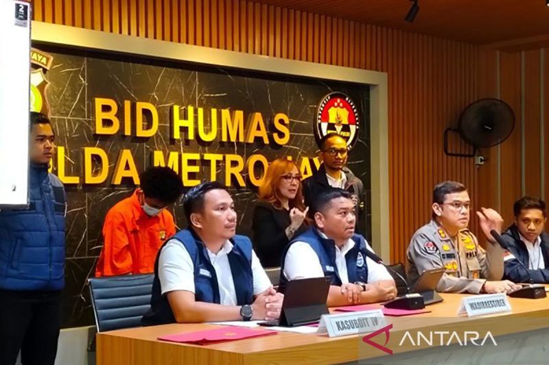 kriminal-kemarin-ibu-buang-bayi-hingga-penangkapan-hacker-bjorka