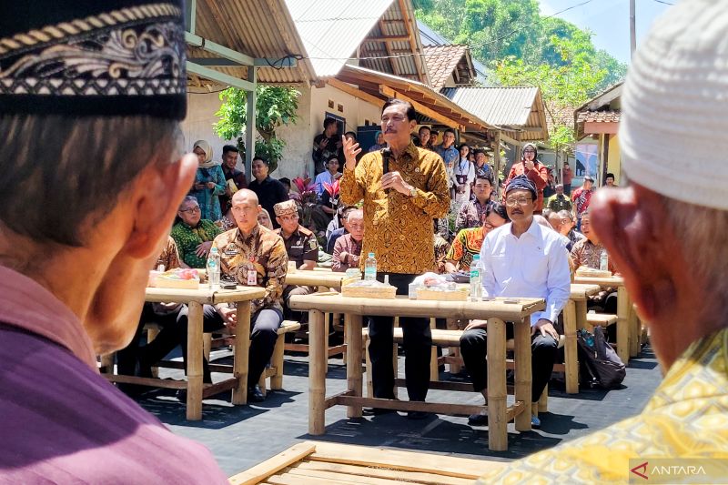 distribusi-bansos-tak-merata-luhut-tegaskan-urgensi-digitalisasi
