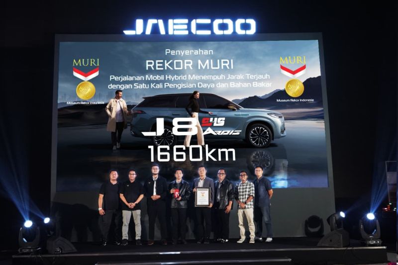 jaecoo-pecahkan-rekor-mobil-hybrid-dengan-jelajah-terjauh-di-indonesia