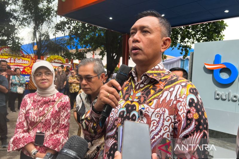 bulog-siapkan-beras-berkualitas-untuk-pelaksanaan-program-mbg