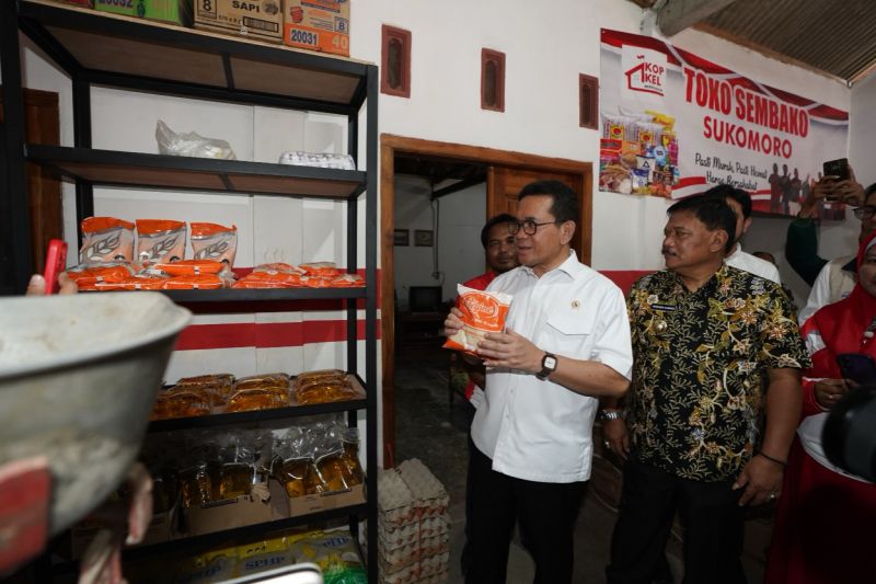 mendag-dorong-distribusi-bahan-pokok-lewat-kopdes-merah-putih