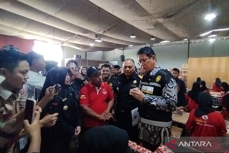 purbaya-komitmen-tertibkan-dan-dorong-pasar-rokok-lebih-adil