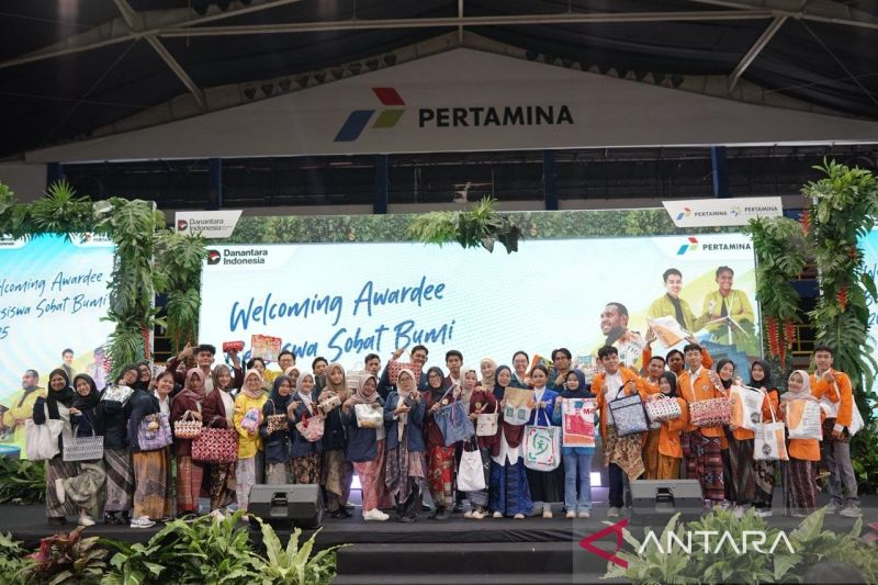 pertamina-dorong-penerima-beasiswa-sobat-bumi-jadi-agen-perubahan