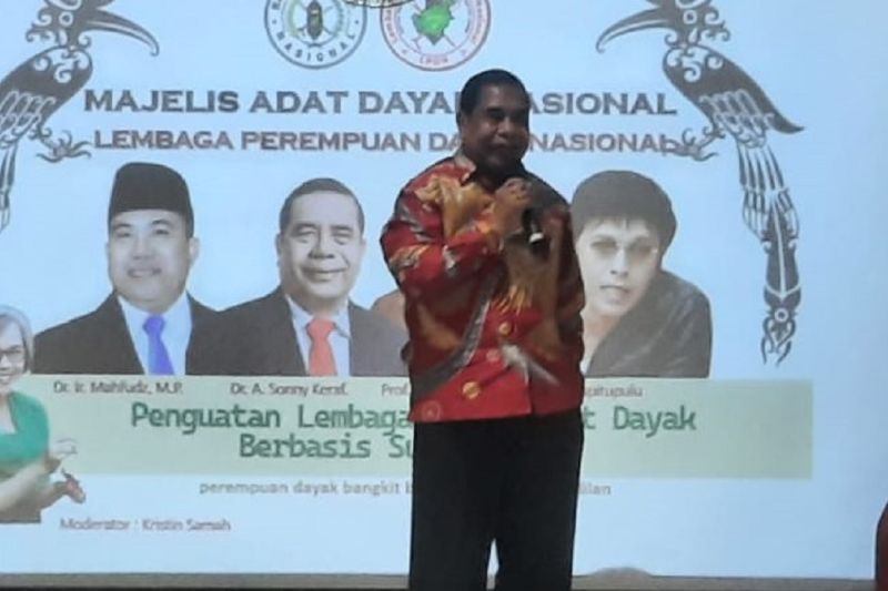 pakar-perhutanan-sosial-solusi-tingkatkan-kehidupan-masyarakat-dayak