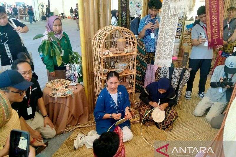 wamenpar-sebut-dampak-ekonomi-motogp-mandalika-capai-rp48-triliun