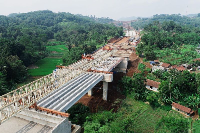 waskita-beton-precast-jaga-kelancaran-suplai-beton-proyek-tol-bocimi