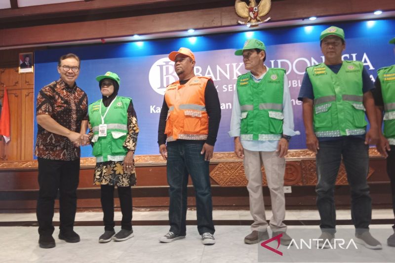 pemkot-yogyakarta-luncurkan-100-titik-bayar-parkir-dengan-qris